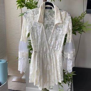 Withe short jumper, new without tag.